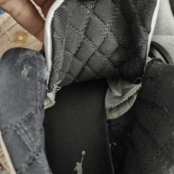 Great condition Jordan XXL leather sneakers - Picture 5 of 5